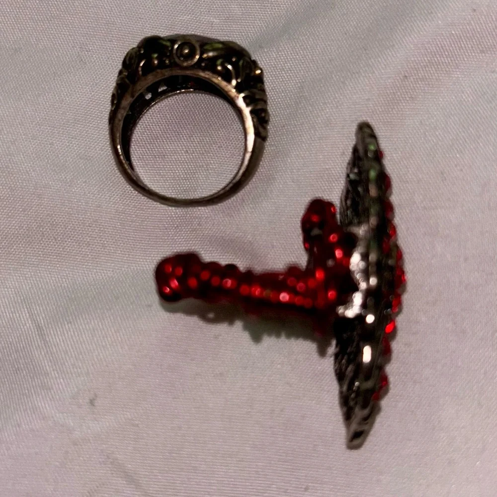 Red Rings Two Costume Jewelry - Picture 7 of 10